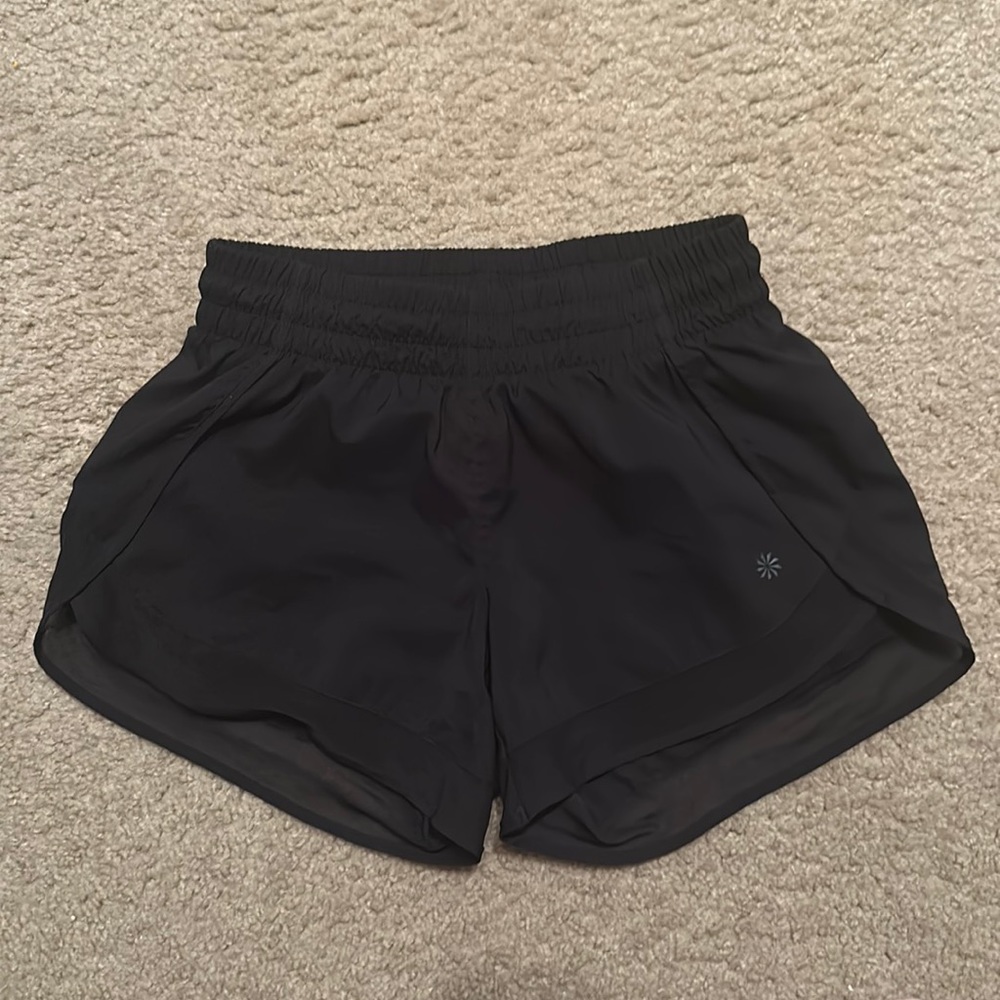 Athleta mesh racer run short 4”; zipper pocket and interior key pocket